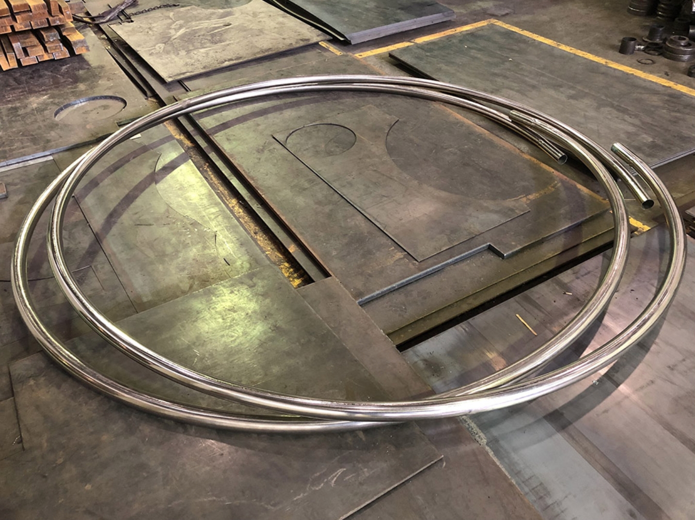 งานดัดและม้วนท่อ / Benging Metal Pipe